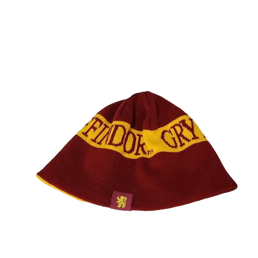 Universal Studios Harry Potter Gryffindor Winter Knit Hat, Reversible